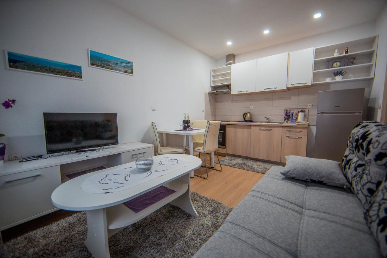 ליבנו Apartman Lucija מראה חיצוני תמונה
